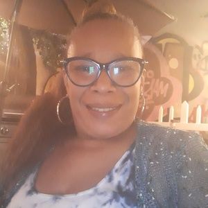 Meet your Posher, Shadeena